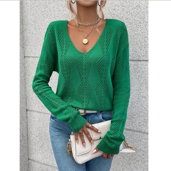 V-Cut Buttoned Back Green Light Cardigan Textured, Long Sleeve - Picture 2 of 9